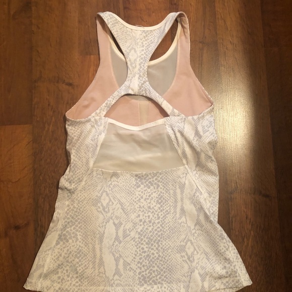 Lulu lemon tank - Picture 2 of 2